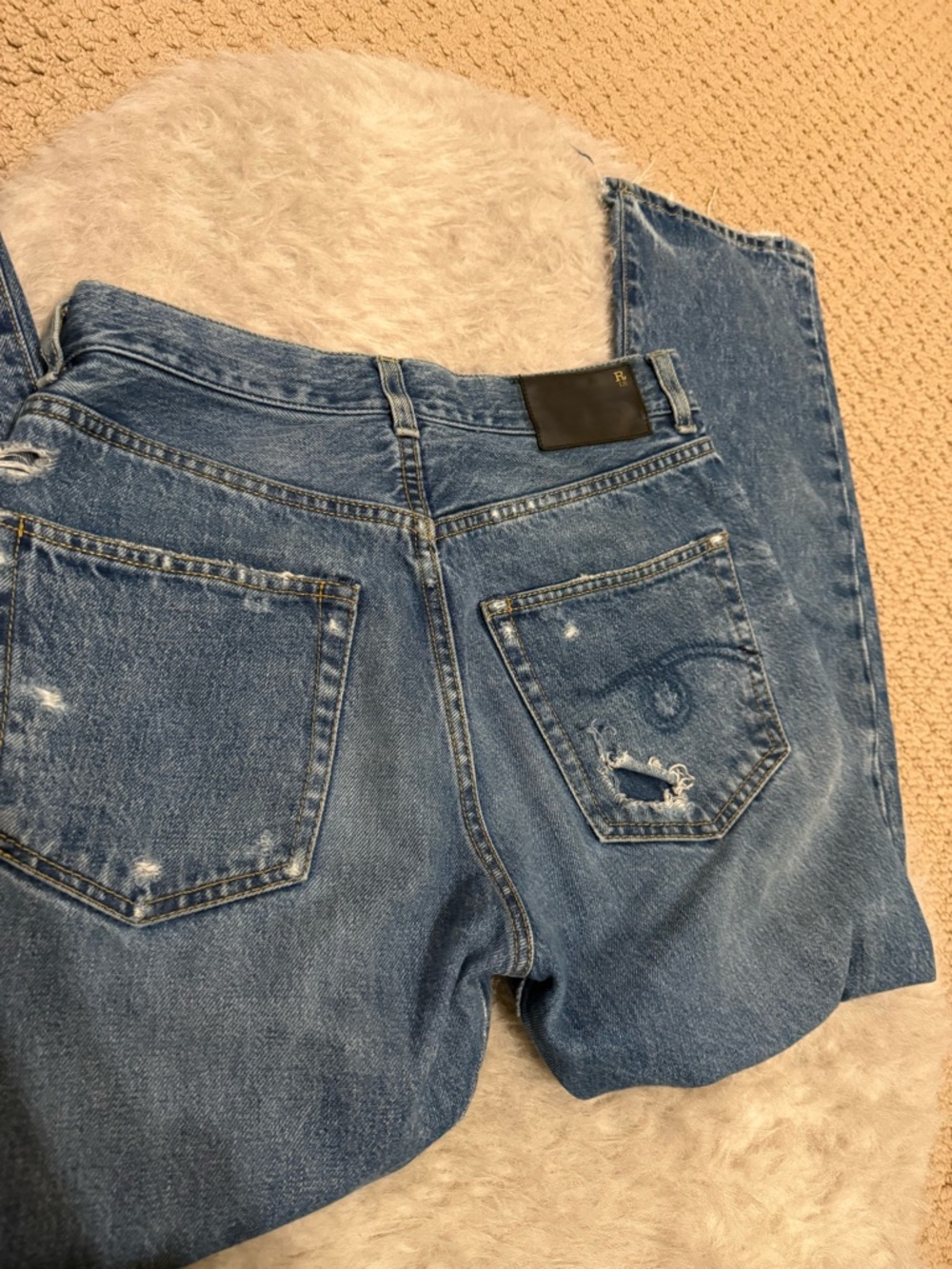 R13 Boyfriend Jeans Size 23 - Picture 10 of 13